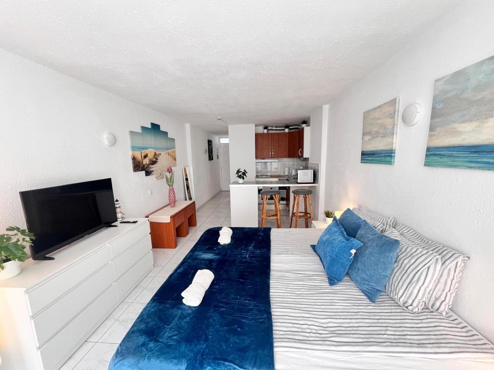 Beach House Apartment Адехе Экстерьер фото